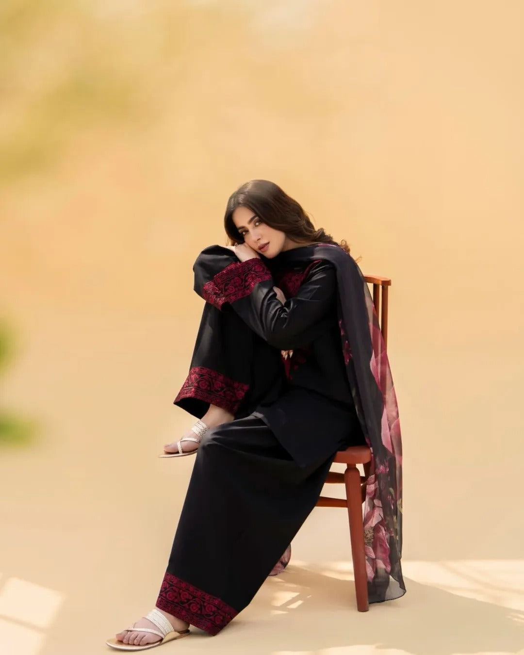 *MAHI-NOOR EMBROIDERY 3PC*