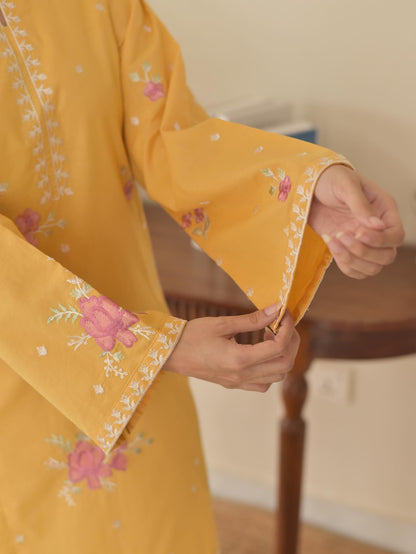 Comfitwears P R E M I U M  C O L L E C T I O N SUNFLOWER 🌻 EMBROIDERY 3PC