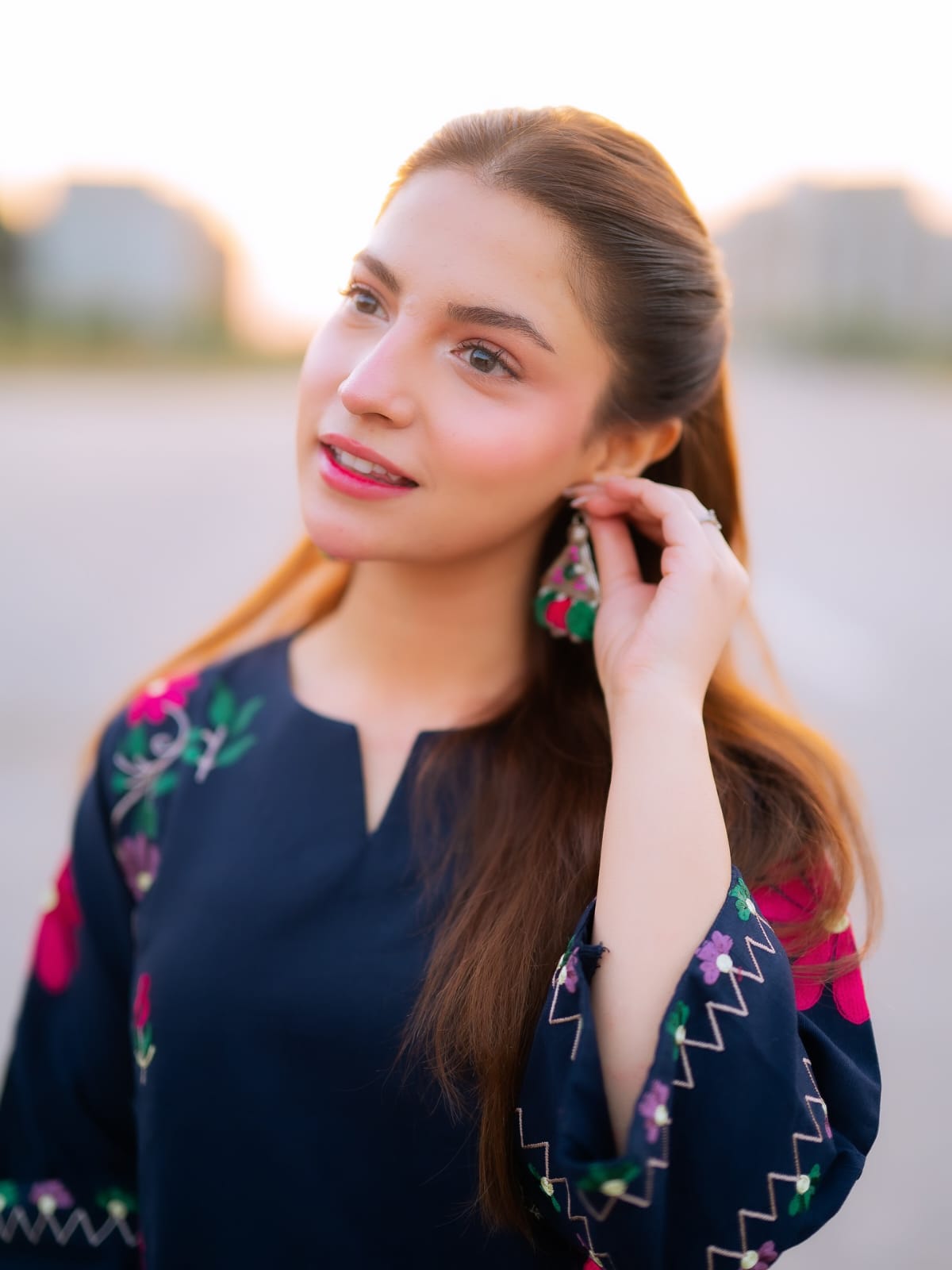 Comfitwears DANANEER EMBROIDERY 2PC