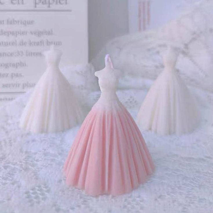 Dress Candles