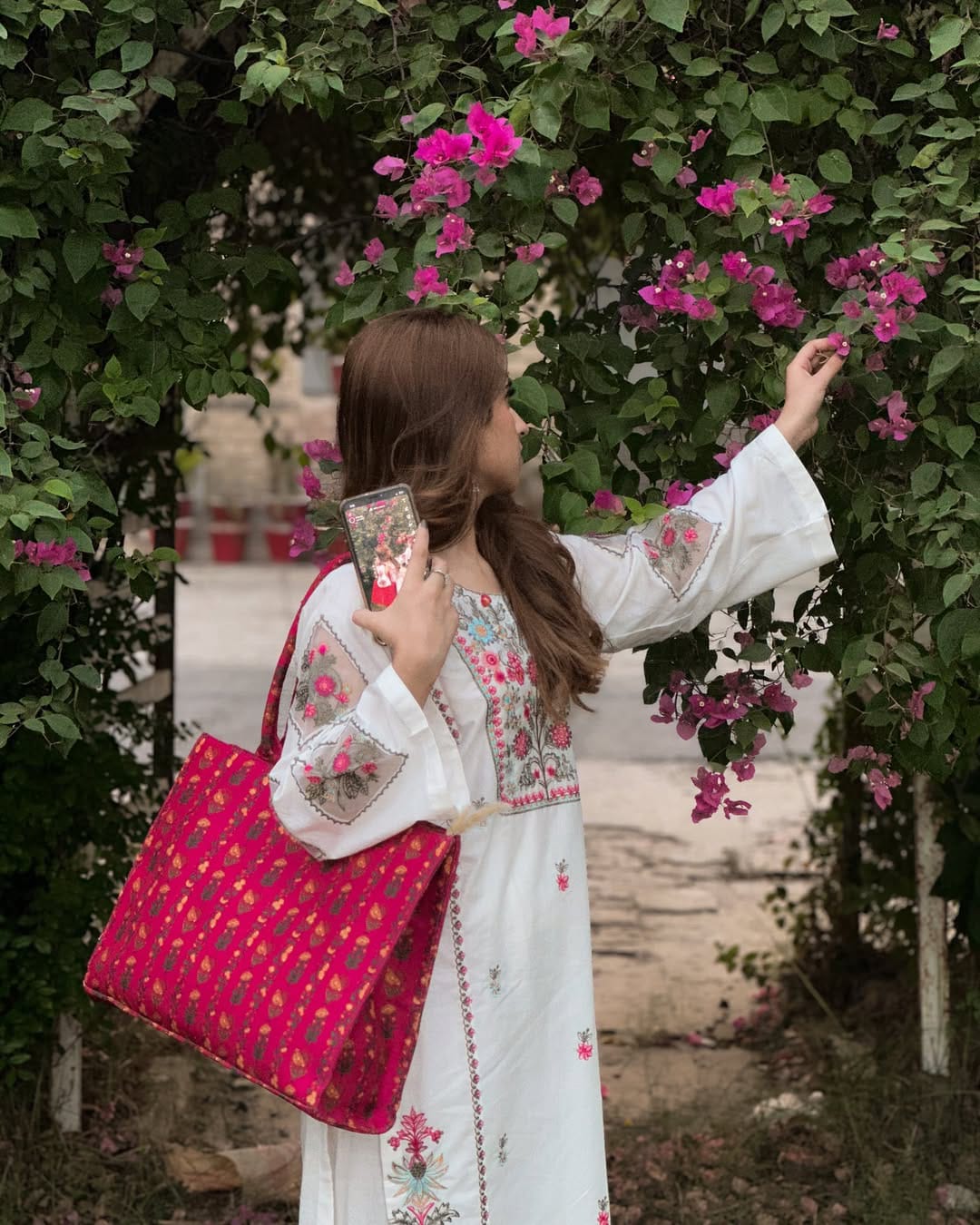 Comfitwears WHITE DOVE EMB 2PC