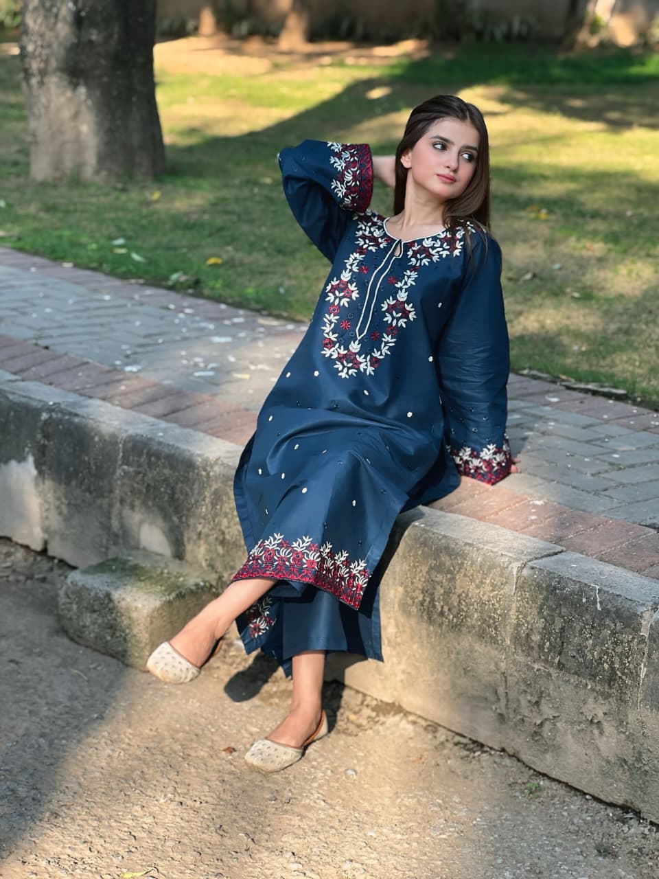 Comfitwears HEER EMBROIDERY 2PC